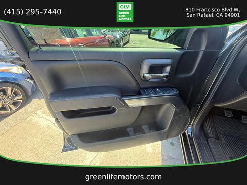 Used 2017 Chevrolet Silverado 1500 LT w/ LT Eassist Package AWD/4WD image 10