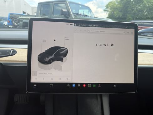 Used 2023 Tesla Model 3 Standard Range RWD image 26