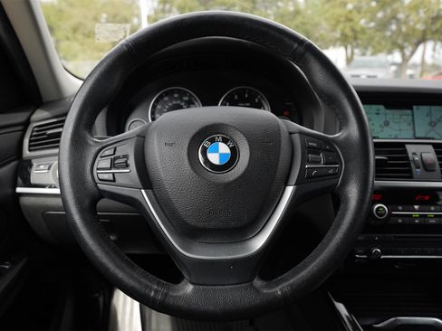 Used 2017 BMW X3 sDrive28i image 10