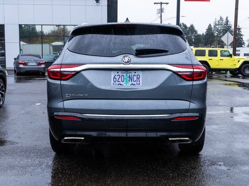 Used 2020 Buick Enclave Premium w/ Sun and Sites Package AWD/4WD image 5
