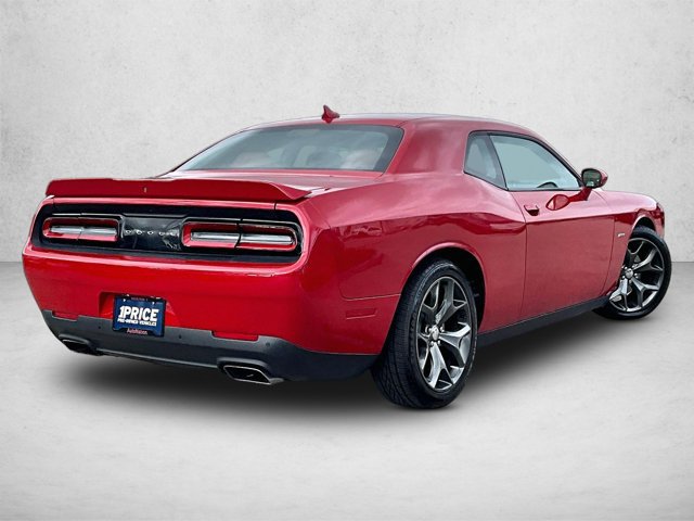 Used 2015 Dodge Challenger R/T Plus RWD image 2