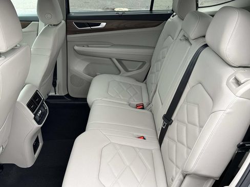 New 2026 Volkswagen Atlas SE AWD/4WD image 13