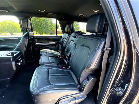 Used 2019 Ford Expedition Max Limited AWD/4WD image 26