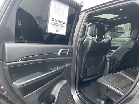 Used 2021 Jeep Grand Cherokee Laredo X image 26