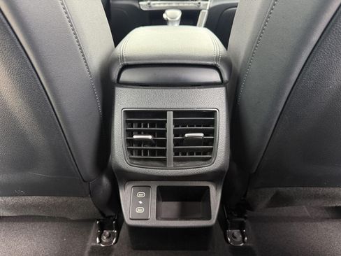 Used 2024 Kia Seltos S AWD/4WD image 28