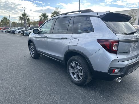 Used 2023 Honda Passport TrailSport image 8