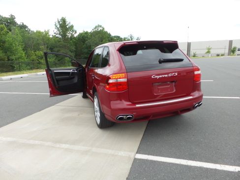Used 2009 Porsche Cayenne GTS AWD/4WD image 92