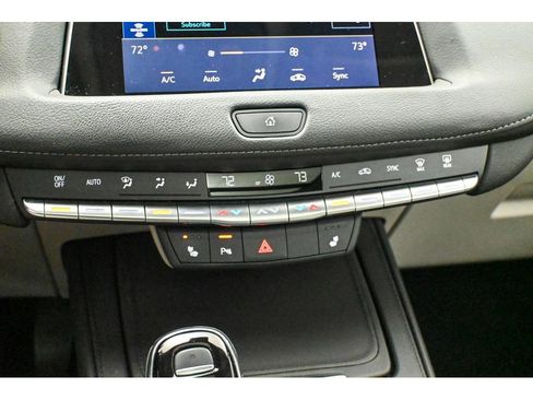 Certified 2023 Cadillac XT4 Luxury w/ Cold Weather Package image 27