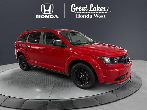 Used 2020 Dodge Journey SE w/ SE Popular Equipment Group image 7