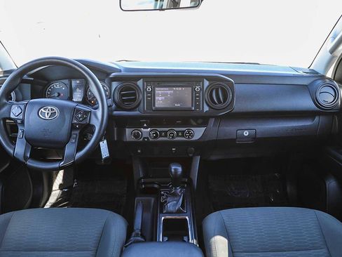 Certified 2018 Toyota Tacoma SR image 12