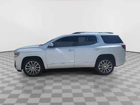 Used 2022 GMC Acadia Denali w/ Denali Ultimate Package FWD image 2