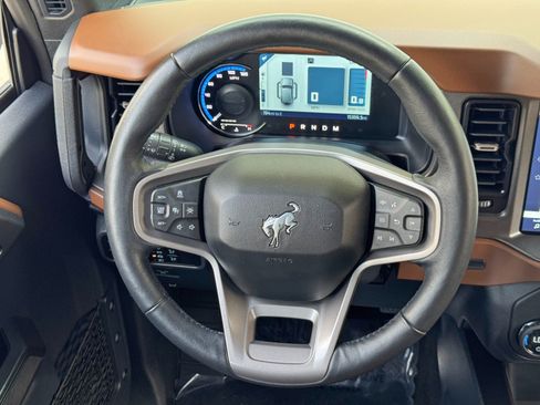 Used 2024 Ford Bronco Outer Banks AWD/4WD image 20