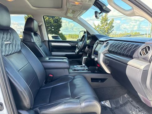 Used 2019 Toyota Tundra Platinum AWD/4WD image 18