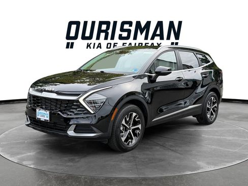 Certified 2024 Kia Sportage EX AWD/4WD image 2