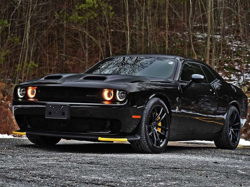 Used 2023 Dodge Challenger SRT Hellcat image 10