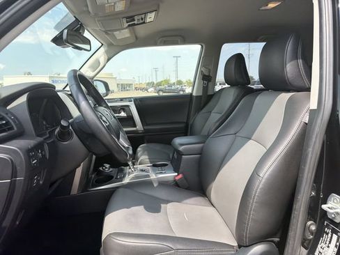 Used 2024 Toyota 4Runner SR5 Premium AWD/4WD image 35