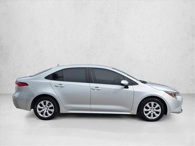 Used 2024 Toyota Corolla LE FWD image 4