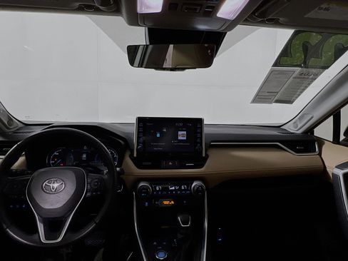 Used 2022 Toyota RAV4 Limited image 30