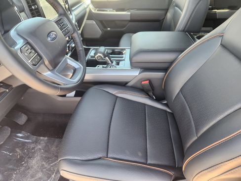 New 2025 Ford F150 Lariat w/ Equipment Group 501A Mid image 9