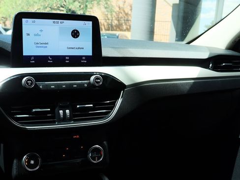 Used 2020 Ford Escape SE image 43