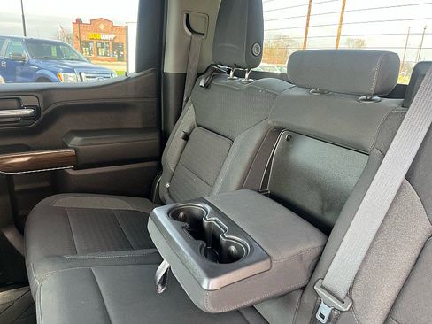 Used 2020 Chevrolet Silverado 1500 LT Trail Boss image 19