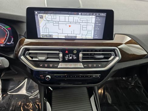 Used 2024 BMW X3 xDrive30i w/ Convenience Package image 23