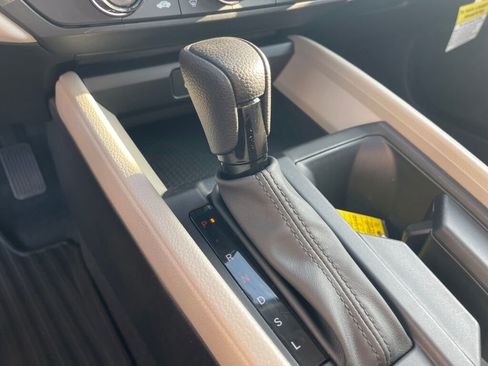 Used 2025 Honda Accord LX image 12