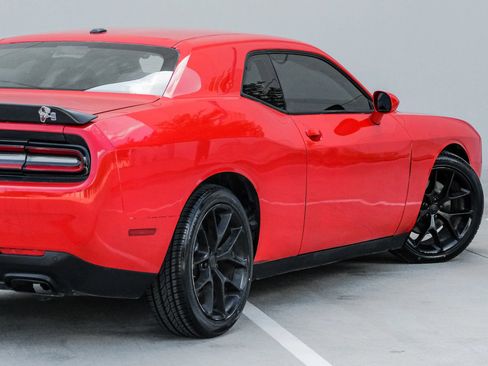 Used 2023 Dodge Challenger GT RWD image 13