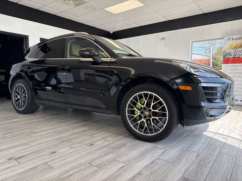 Used 2015 Porsche Macan S AWD/4WD image 3