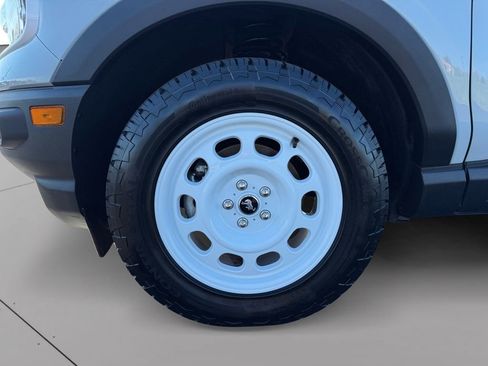 Used 2024 Ford Bronco Sport Heritage w/ Heritage Convenience Package image 9