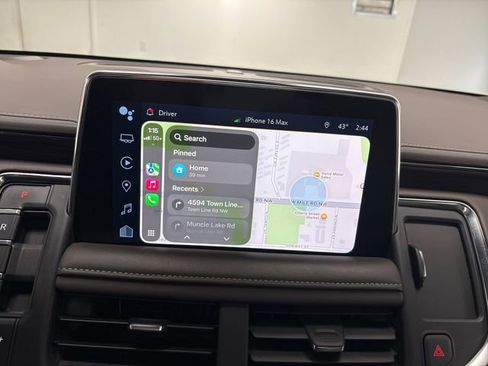 Used 2023 Chevrolet Suburban Z71 w/ Luxury Package image 43