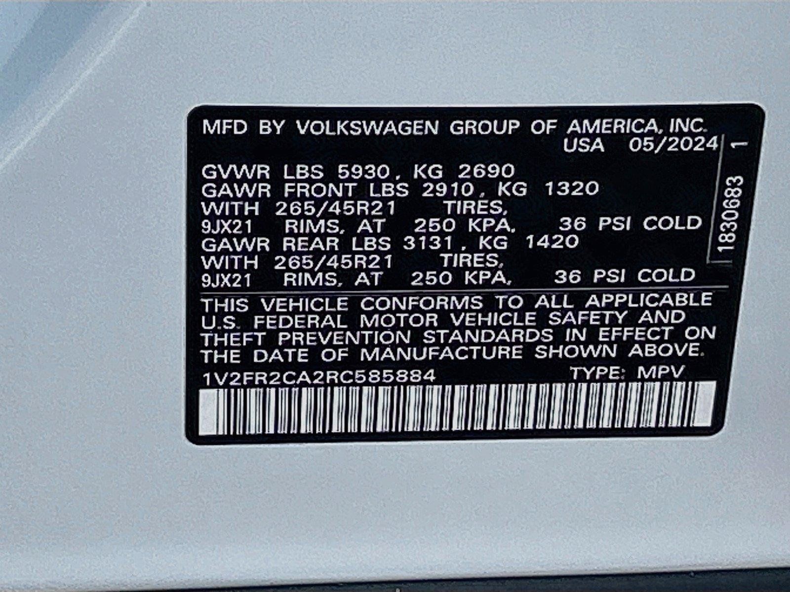 Used 2024 Volkswagen Atlas SEL Premium R-Line AWD/4WD image 42