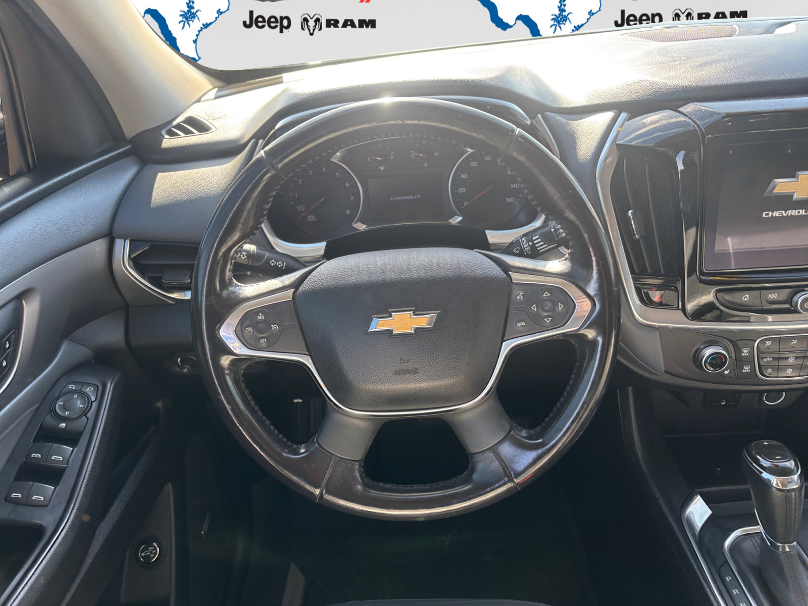 Used 2019 Chevrolet Traverse LT w/ LT Premium Package FWD image 13