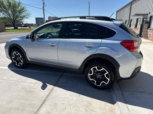 Used 2017 Subaru Crosstrek 2.0i Premium AWD/4WD image 15