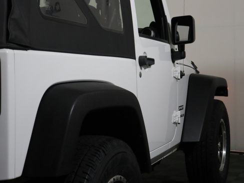 Used 2013 Jeep Wrangler Sport AWD/4WD image 5
