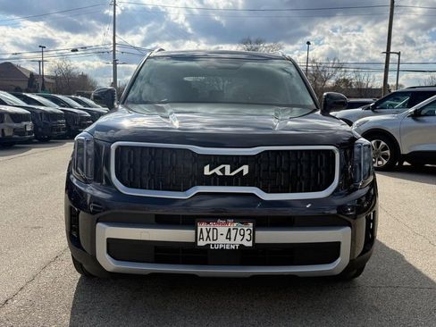 Used 2025 Kia Telluride EX AWD/4WD image 8
