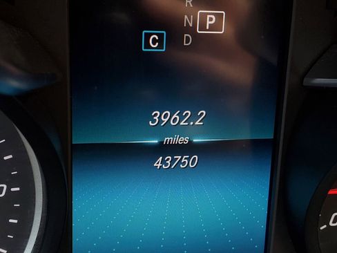 Used 2019 Mercedes-Benz C 300 4MATIC Sedan image 29