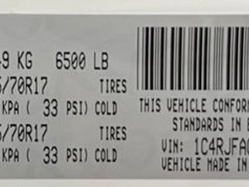 Used 2020 Jeep Grand Cherokee Laredo AWD/4WD image 61