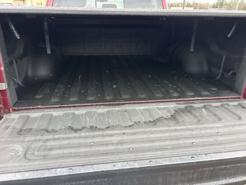 Used 2017 RAM 1500 Laramie image 4