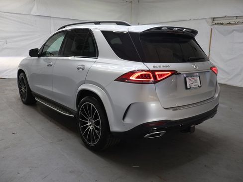 Used 2020 Mercedes-Benz GLE 350 4MATIC w/ AMG Line Exterior image 5