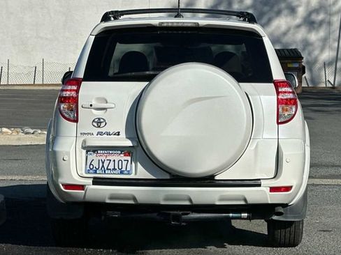 Used 2010 Toyota RAV4 Limited image 8