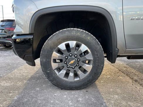 New 2026 Chevrolet Silverado 2500 Custom w/ Custom Value Package image 6