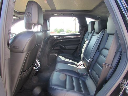 Used 2013 Porsche Cayenne Turbo AWD/4WD image 25
