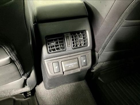 Used 2018 Subaru Outback 2.5i Limited image 33