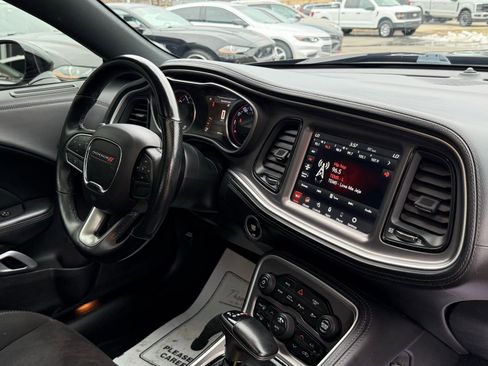 Used 2021 Dodge Challenger R/T w/ Plus Package image 20