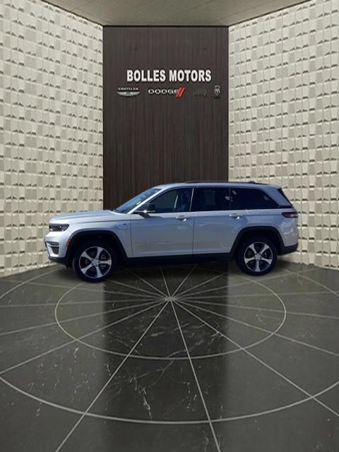 Certified 2023 Jeep Grand Cherokee 4WD 4xe image 12