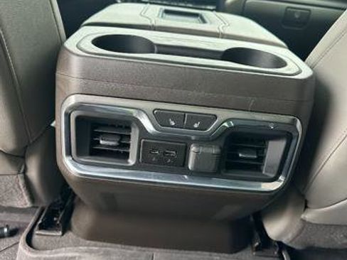 Used 2020 Chevrolet Silverado 3500 LTZ image 6