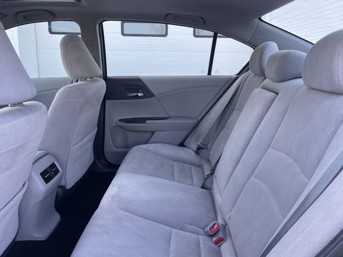 Used 2015 Honda Accord EX image 26