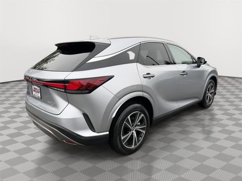 Used 2025 Lexus RX 350 Premium w/ Accessory Package image 6