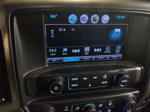 Used 2018 Chevrolet Silverado 1500 LT w/ All Star Edition image 25